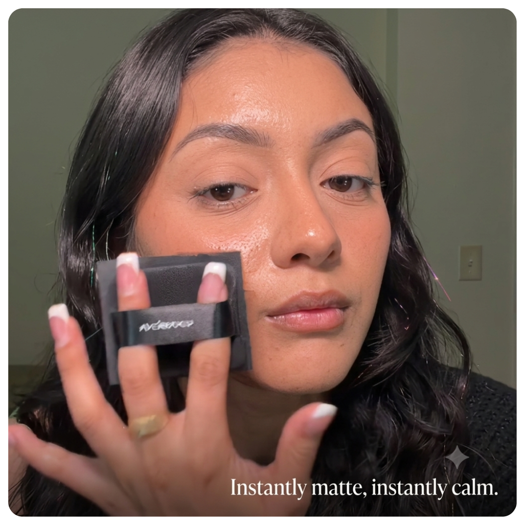 Black Magnet™ Oil Control Compact